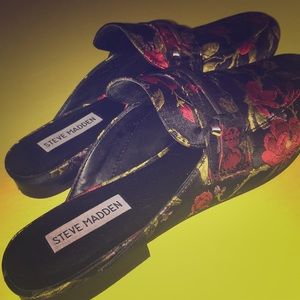 Steve Madden loafers